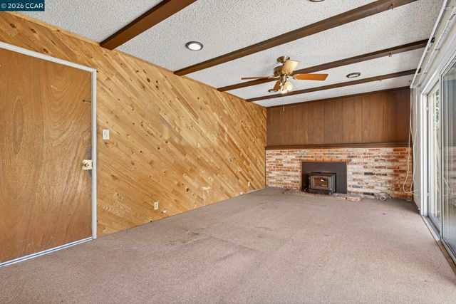 2555 Arroyo Ave, Pinole, CA 94564