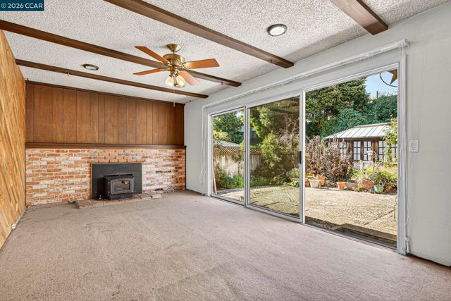 2555 Arroyo Ave, Pinole, CA 94564