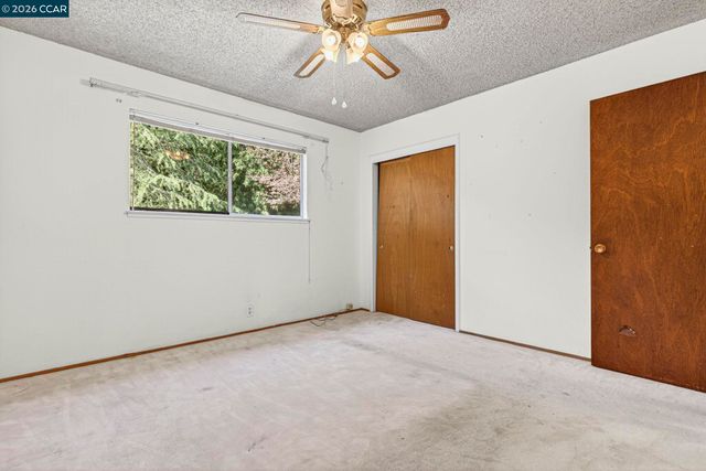 2555 Arroyo Ave, Pinole, CA 94564