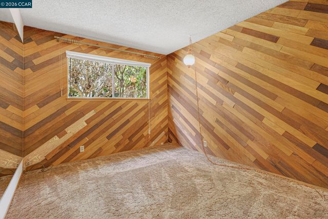 2555 Arroyo Ave, Pinole, CA 94564