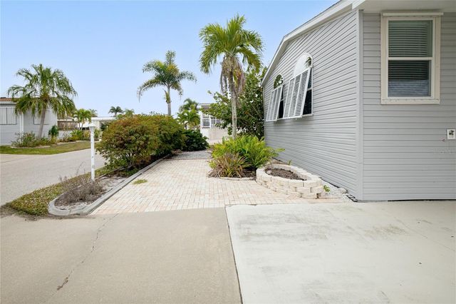 14 FREEMAN AVENUE, Punta Gorda, FL 33950