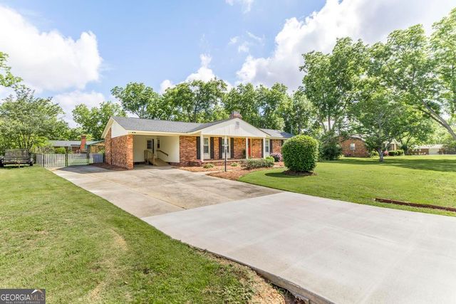 1431 Tucker Road, Perry, GA 31069