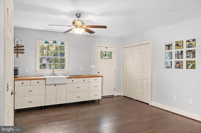 22617 TELEGRAPH RD, Ruther Glen, VA 22546