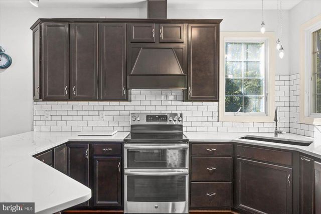 22617 TELEGRAPH RD, Ruther Glen, VA 22546
