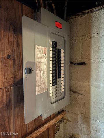 1633 Wakefield Avenue, Youngstown, OH 44514