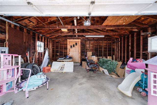 1633 Wakefield Avenue, Youngstown, OH 44514