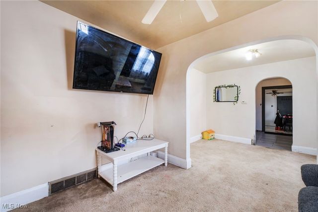 1633 Wakefield Avenue, Youngstown, OH 44514