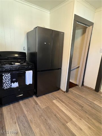 1633 Wakefield Avenue, Youngstown, OH 44514