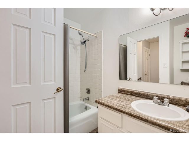 33 Briargate Ter, Pueblo, CO 81001