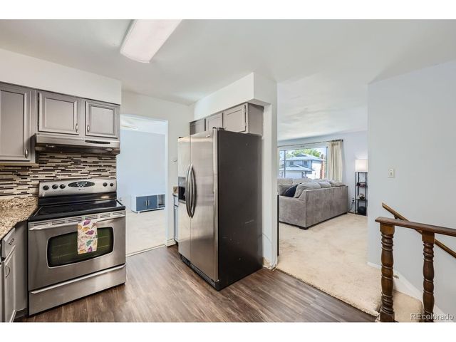 33 Briargate Ter, Pueblo, CO 81001