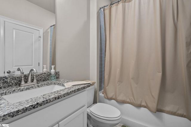 4 Peyton Lane, Simpsonville, SC 29681
