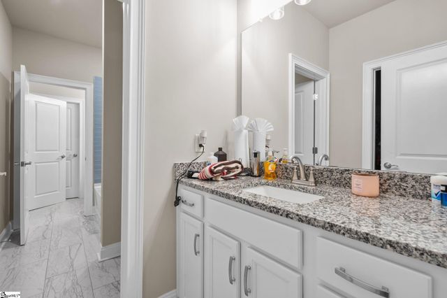 4 Peyton Lane, Simpsonville, SC 29681