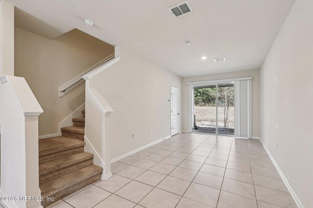 871 GATE RUN Road, Jacksonville, FL 32211