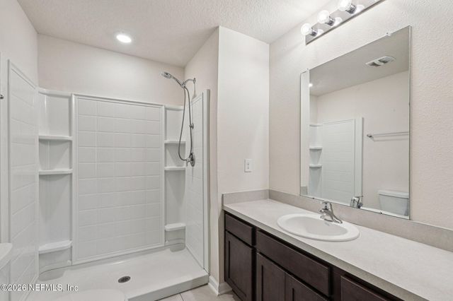 871 GATE RUN Road, Jacksonville, FL 32211