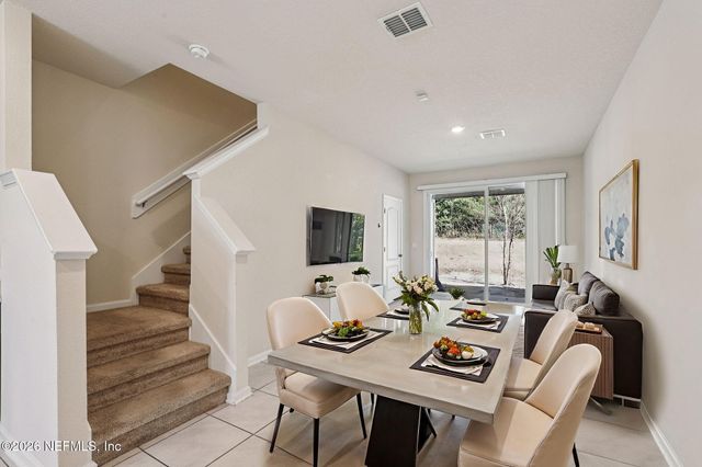 871 GATE RUN Road, Jacksonville, FL 32211