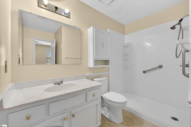 1206 Wenwood Circle, Greenville, SC 29607