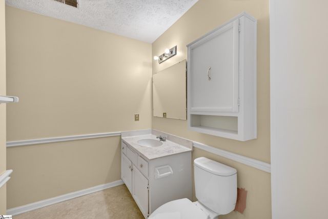 1206 Wenwood Circle, Greenville, SC 29607