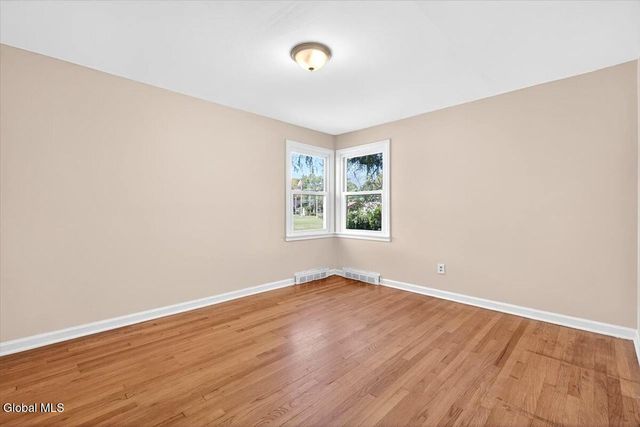 13 Veterans Street, Poestenkill, NY 12140