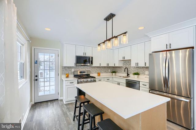 140 E TIMONIUM RD, Lutherville Timonium, MD 21093