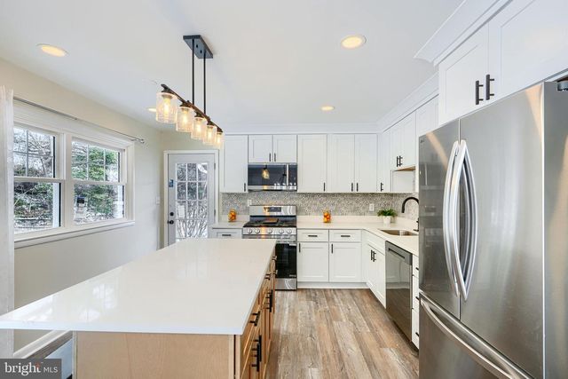 140 E TIMONIUM RD, Lutherville Timonium, MD 21093