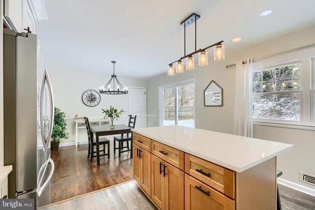 140 E TIMONIUM RD, Lutherville Timonium, MD 21093