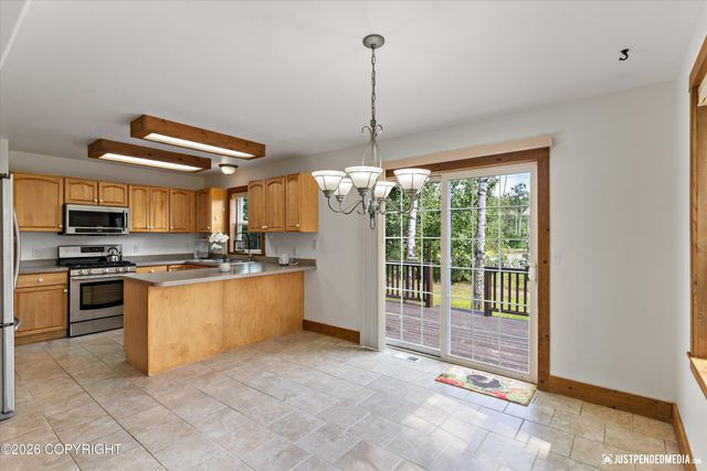 991 N Jack Nicklaus Drive, Wasilla, AK 99654