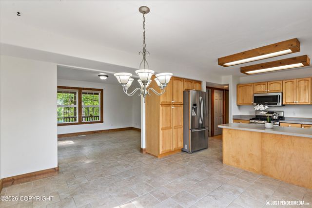 991 N Jack Nicklaus Drive, Wasilla, AK 99654