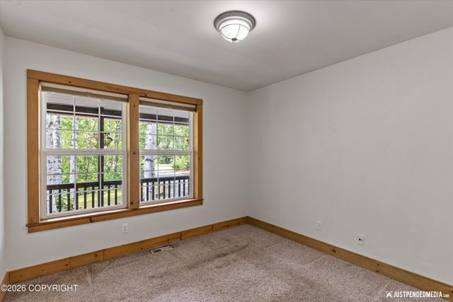 991 N Jack Nicklaus Drive, Wasilla, AK 99654