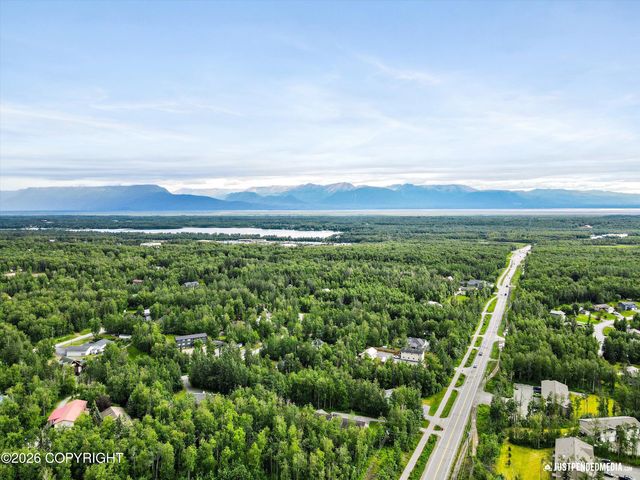 991 N Jack Nicklaus Drive, Wasilla, AK 99654