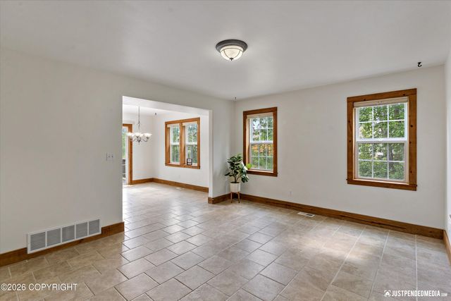 991 N Jack Nicklaus Drive, Wasilla, AK 99654