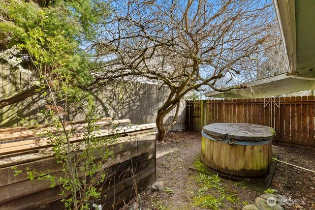 1306 S Monroe Street, Tacoma, WA 98405