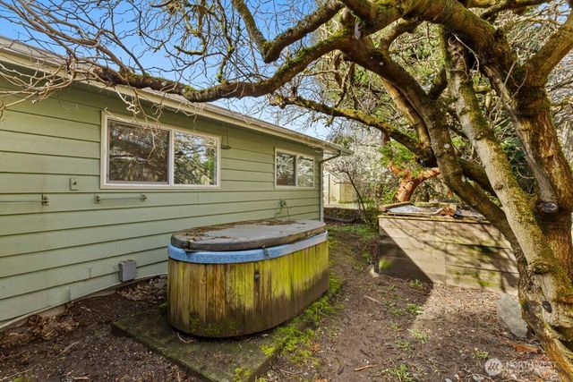 1306 S Monroe Street, Tacoma, WA 98405