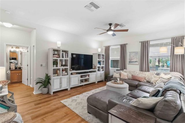 5113 SANDERLING RIDGE DRIVE, Lithia, FL 33547