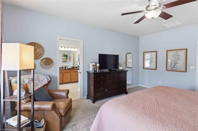 5113 SANDERLING RIDGE DRIVE, Lithia, FL 33547