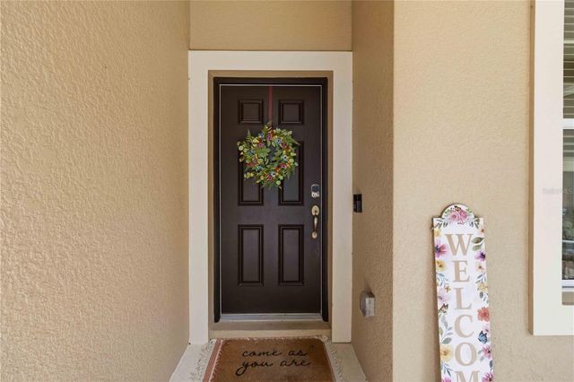 5113 SANDERLING RIDGE DRIVE, Lithia, FL 33547