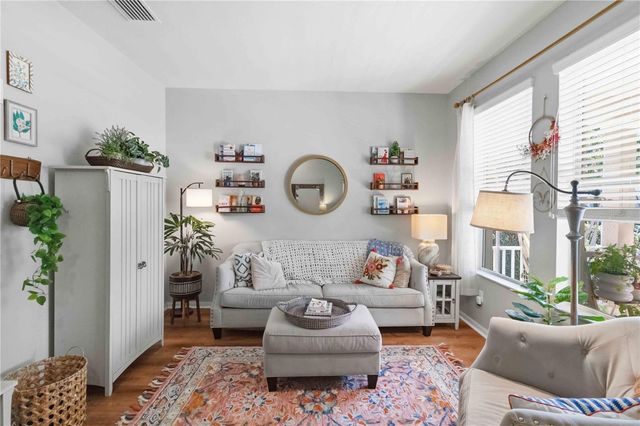 5113 SANDERLING RIDGE DRIVE, Lithia, FL 33547