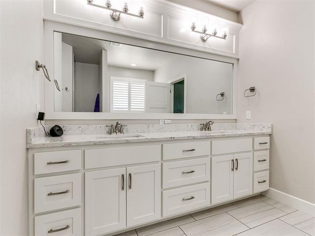3001 Firefly Drive, Norman, OK 73071