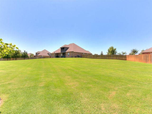3001 Firefly Drive, Norman, OK 73071