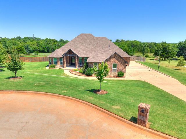 3001 Firefly Drive, Norman, OK 73071