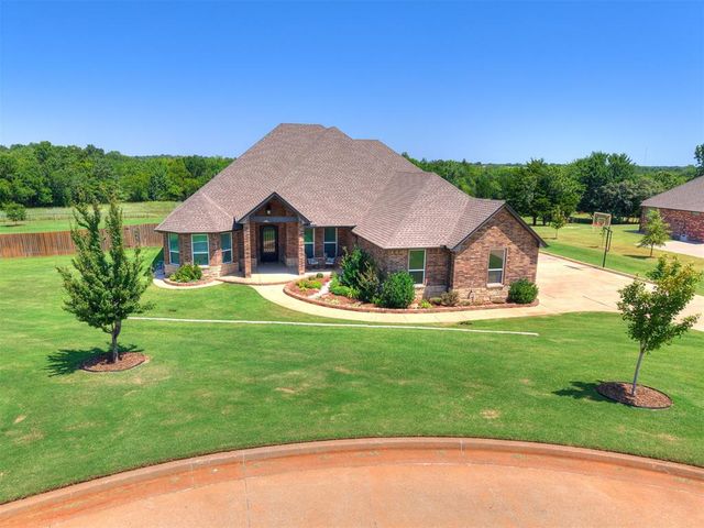 3001 Firefly Drive, Norman, OK 73071