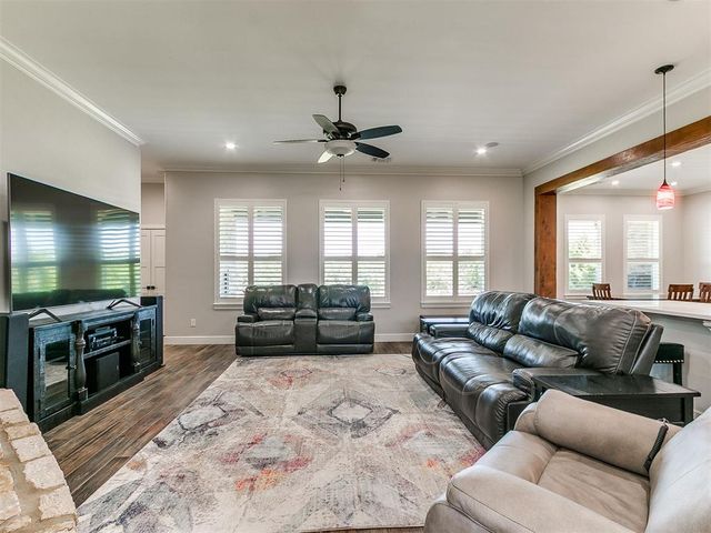 3001 Firefly Drive, Norman, OK 73071