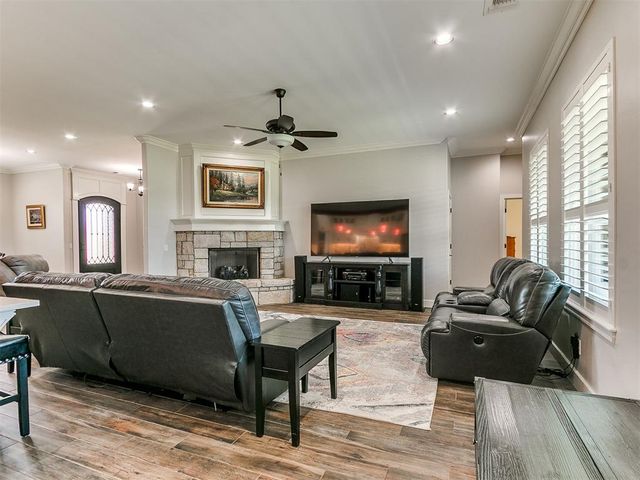 3001 Firefly Drive, Norman, OK 73071