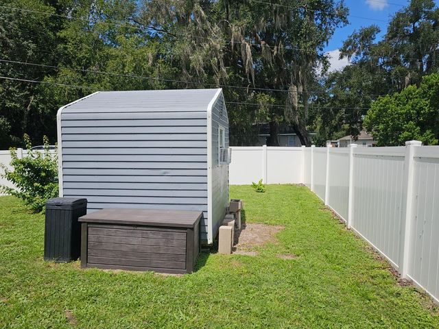 5203 SE 114TH STREET, Belleview, FL 34420