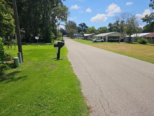 5203 SE 114TH STREET, Belleview, FL 34420