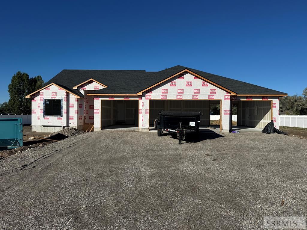 1586 N 805 E, Shelley, ID 83274