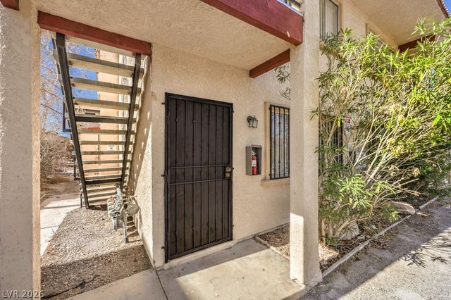6979 Issac Avenue, Las Vegas, NV 89156