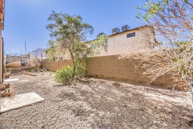 6979 Issac Avenue, Las Vegas, NV 89156