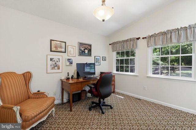 123 RUNNYMEDE DR, Lansdale, PA 19446