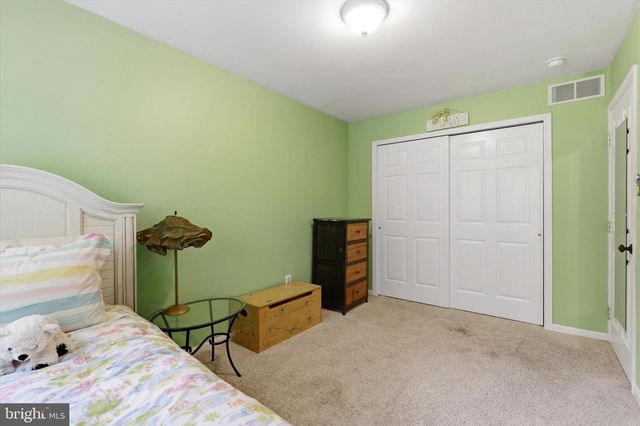 123 RUNNYMEDE DR, Lansdale, PA 19446