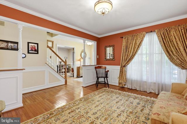 123 RUNNYMEDE DR, Lansdale, PA 19446